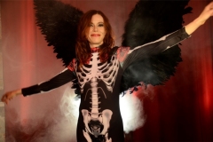 RRTodesRevue_Antje_Nikola_Mönning_kl